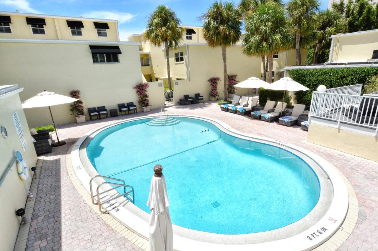 Laplaya 201C Breathtaking Gulf Panorama From This Corner End Unit With A Private Stairway To The Beach Longboat Key Ngoại thất bức ảnh