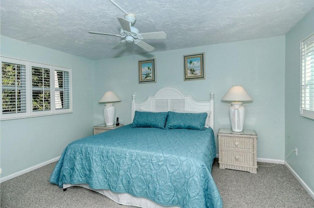 Laplaya 201C Breathtaking Gulf Panorama From This Corner End Unit With A Private Stairway To The Beach Longboat Key Ngoại thất bức ảnh